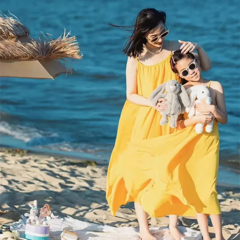 母娘お揃いビーチウェアワンピース ママとベビーガールズ イエ - Baby Yellow Clothing Women のレビューと価格