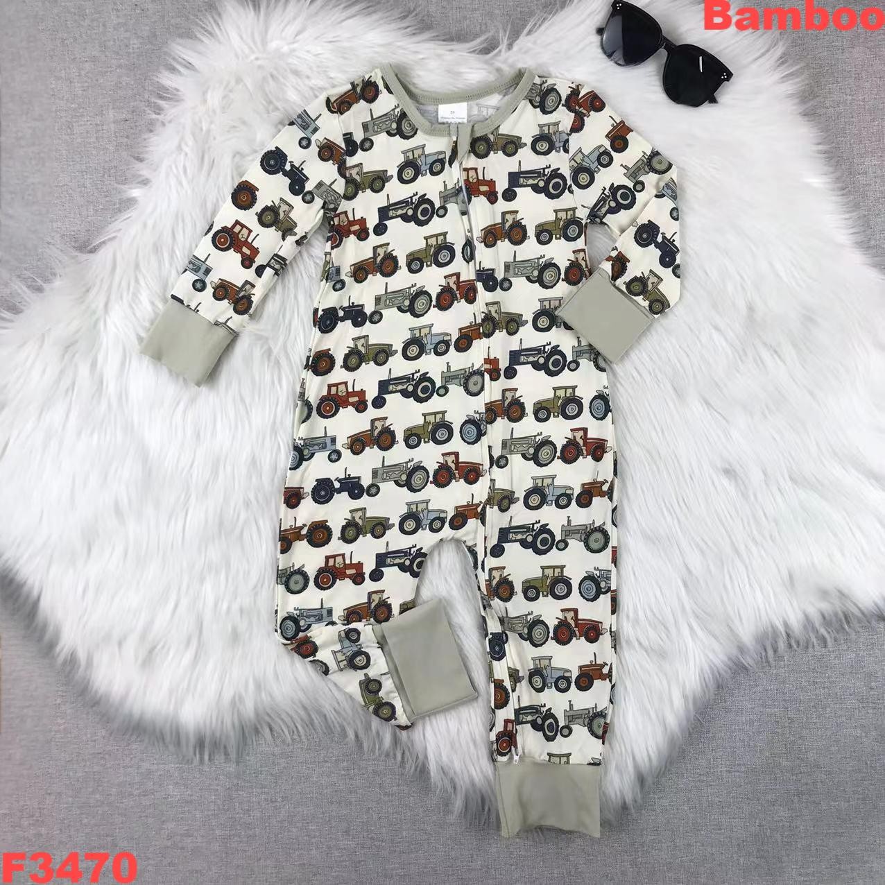 竹繊維ブラック＆ホワイトカウプリント長袖ロンパース – ユニ - Bamboo Bodysuit Baby のレビューと価格