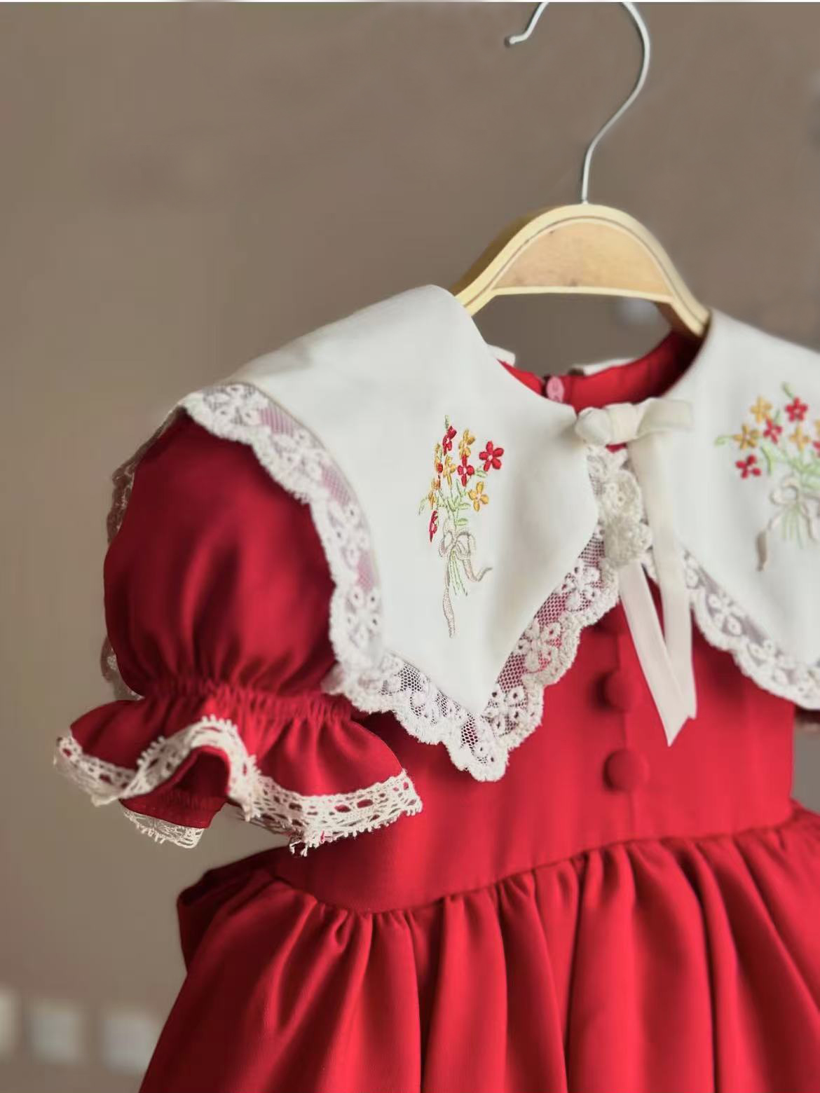 0-12Y 女の赤ちゃん夏赤い刺繍ヴィンテージプリンセスドレ - Baby Clothing Dresser のレビューと価格